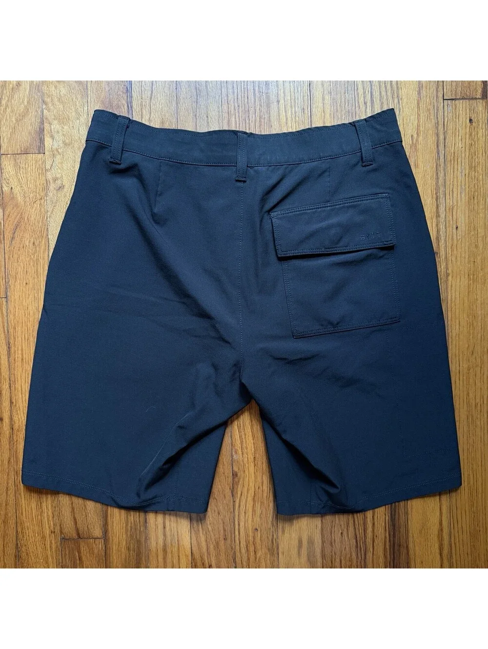 Bylt Shorts Mens Medium Black Kinetic Casual Stretch Preppy Lightweight Comfort